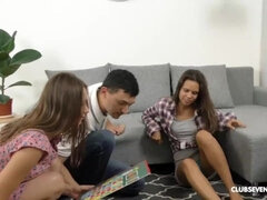 Любители, Большой член, Грудастые, В клубе, Семяизвержение, Игры, Хд, Натуральные