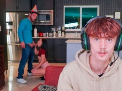 Culo, Pompino, Brunetta, Da dietro, Ragazza, Tette