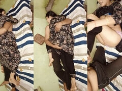 Amatör, Söt, Hemmafru, Indisk, Naturliga tuttar, Tabu, Fru