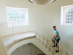 Gros cul, Gros seins, Brunette brune, Fétiche, Hard, Mère que j'aimerais baiser, Actrice du porno