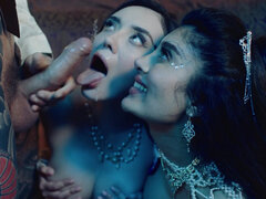 Tetas grandes, Europeo, Corridas faciales, Tacones, Coño, Nalgadas, Hilo dental, Trio