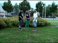 Podwójna penetracja, Hardcore, Hd, Na wolnym powietrzu, Publiczny, Obwisłe cyce, Ssanie, Nastolatki anal