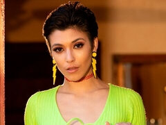 Perse, Suihinotto, Takaapäin, Tumma, Karvainen, Käsihoito, Suudella, Teini