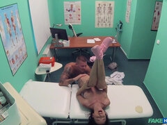 Veľký zadok, Veľké péro, Veľké kozy, Kuřba, Hlboký orál, Hd, Špeh, Striekať