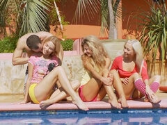 Anal, Traseiro, Bundão, Boquete, Sexo grupal a quatro, Adolescente, Tetas