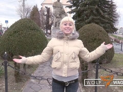 Kopalnica, Fafanje, Doggystyle, Dekle drka tiča, Naravne joške, Prvoosebno snemanje seksa, Obrito, Odstranjevanje