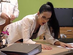 Arsch, Blasen, Braunhaarige, Schwanz, Hd, Milf, Mutti, Ablutschen