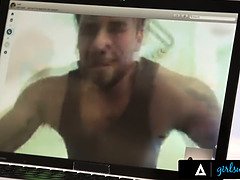 Veľký zadok, Veľké kozy, Prstovanie, Lesbické, Výprask, Spodná bielizeň, Milf  mčbp, Pička