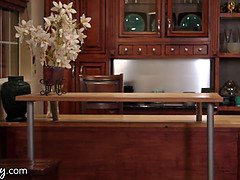 Stor stjärt, Stora tuttar, Blondin, Lesbisk, Slick, Milf, Verklighet, Kondom