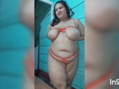 18, Biseksualci, Domaci pornič, Latinka, Samozadovoljevanje, Orgazem