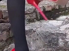 Ældre lækkre kvinde, Hæle, Italiener, Ældre kvinde, Mor jeg gerne vil kneppe, Nylon, Udendørs, Nylonstrømper