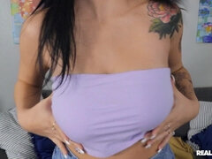 Bebê, Peitos grandes, Negroa, Boquete, Facial, Punheta, Raspar depilar, Punheta com as mamas