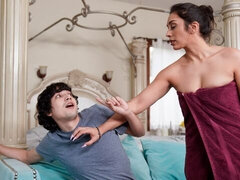 Bundão, Boquete, Morena, Flagrado, Transar de quatro, Mãe gostosa, Melharucos naturais, Voyeur