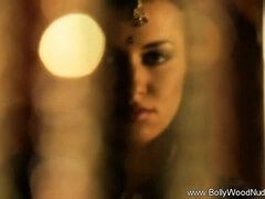 Ασιάτης, Μωρό, Μελαχροινή, Θηλυκός, Ινδιάνος, Μαμά, Μόνος, Βυζιά