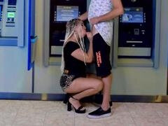 Kuřba, Podvádzanie, Cuckold, Spermie v puse, Podpätky, Na verejnosti
