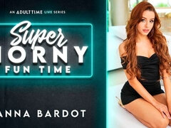 Anal, Loiroa, Masturbação, Boquiaberta, Raspar depilar, Magrinha, Solo chão, Brinquedos