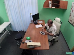 Amatoriale, Pompino, Da dietro, Leccata, Infermiera, Figa, Uniforme, Guardone