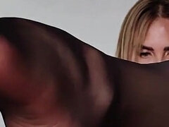 Enthousiasteling, Europees, Voeten fetish, Hakken, Moeder die ik wil neuken, Nylonstof, Klein, Alleen