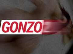 Μεγάλα βυζιά, Βαθυ λαρυγγι, Σε στάση σκύλου στα τέσσερα, Διπλό πισωκολλητό, Διπλή εισχώρηση, Σκληρό, Πρώτου προσώπου, Βυζιά