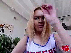 浮気者, チアリーダー, 指いじり, 小柄, オマンコ, 剃毛