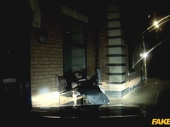 Amatéři, Kuřba, Auto, Stříkání spermatu, Honění, Pička, Rimjob, Uniforma