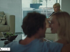 Store pupper, Blond, Kukk suging, Utroskap, Pikk, Ansiktssperm, Slikking, Realitet