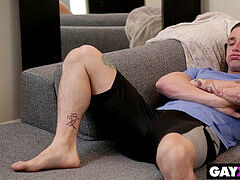 Grosse bite, Sucer une bite, Homosexuelle, Branlette thaïlandaise