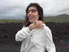 Ερασιτέχνης, Πίπα, Μελαχροινή, Η κοπέλα μου, Κοκκαλιάρης, Κάπνισμα, Βυζιά