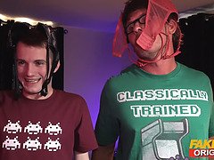 Veľké péro, Blondína, Creampie, Honění, Výprask, Orgazmus, Jazdectvo, Vyholené