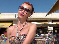 Maduroa, Mãe gostosa, Mamãe, Ao ar livre cartaz de rua outdoor, Público