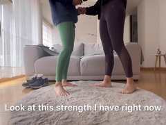 Amaterji, Catfight, Stopala fetiš, Latinka, Lezbijke, Majhen, Muco