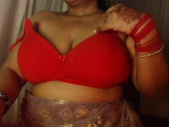 Χοντρή γυναίκα, Μεγάλα βυζιά, Ινδιάνος, Ώριμη, Μόνος, Ιντερνετική κάμερα