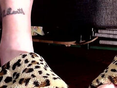 Amateur, Gros seins, Brunette brune, Fétiche des pieds, Mature, Tatouage