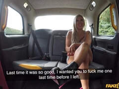 Blondine, Blasen, Auto, Kehlenfick, Europäisch, Hardcore, Milf, Realität