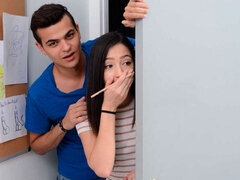 Perse, Suihinotto, Takaapäin, Käsihoito, Rankka, Suudella, Ajeltu, Teini