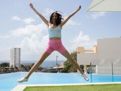 Tyłek, Obciąganie, Brunetka, Styl na pieska, Masturbacja, Punkt widzenia, Ogolona, Nastolatki