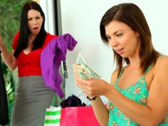 Amatør, Soveværelse, Give finger, Slikning, Lille kvinde, Fisse, Stripning, Bryster