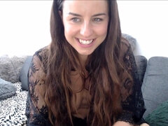 Bebê, Peitos grandes, Peituda, Masturbação, Xoxota, Seios flácidos, Solo chão, Tetas