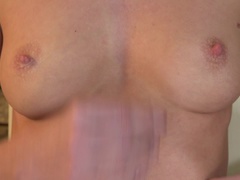 Brunette, Sexy undertøy, Milf, Hovne nippler, Fitte, Barbert, Alene, Høy