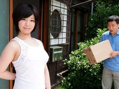 Asiatisk, Stor stjärt, Stora tuttar, Avsugning, Fingering, Slick, Milf, Naturliga tuttar